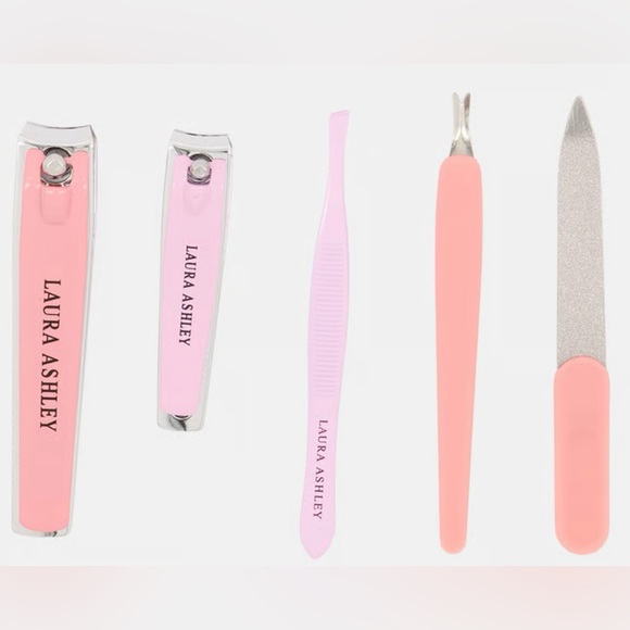 Laura Ashley6 Pieces Soft Touch Nail Set, Pink Comb - Picture 9 of 9